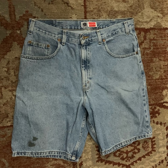 2001 Arizona Jean Co. shorts - Picture 1 of 3